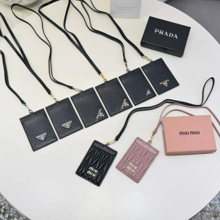 Picture of Prada Handbags _SKUfw168668613fw